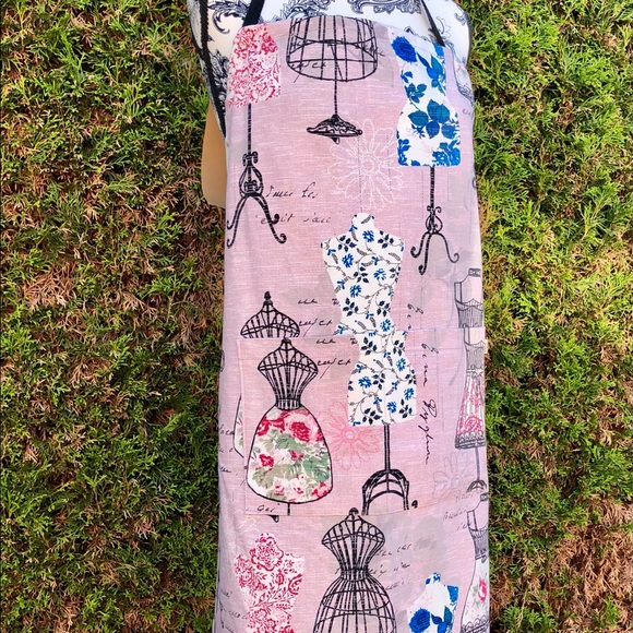 Andys Aprons - not so basic. “French shoes” - Picture 1 of 5